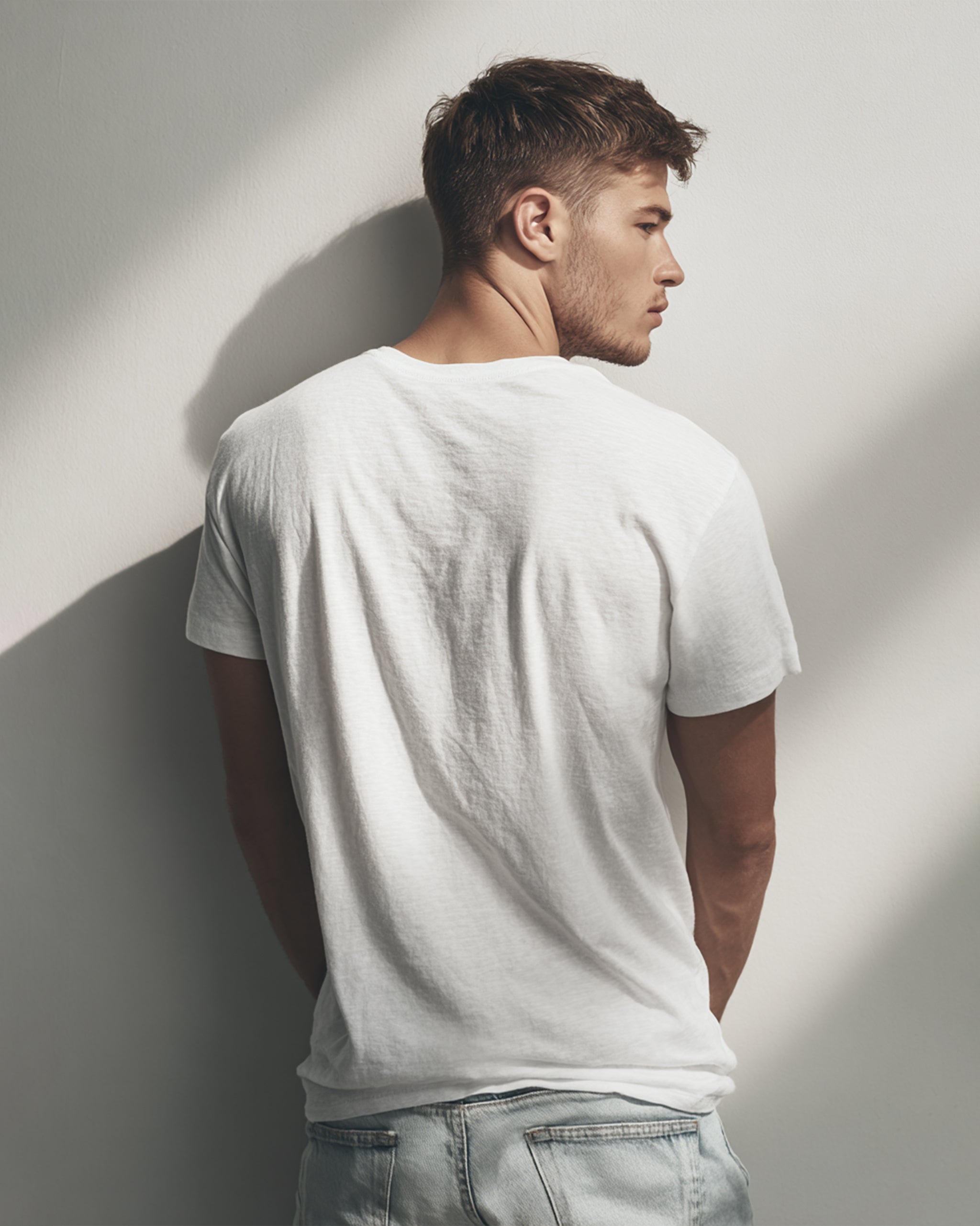 EVERYDAY WHITE T-SHIRT